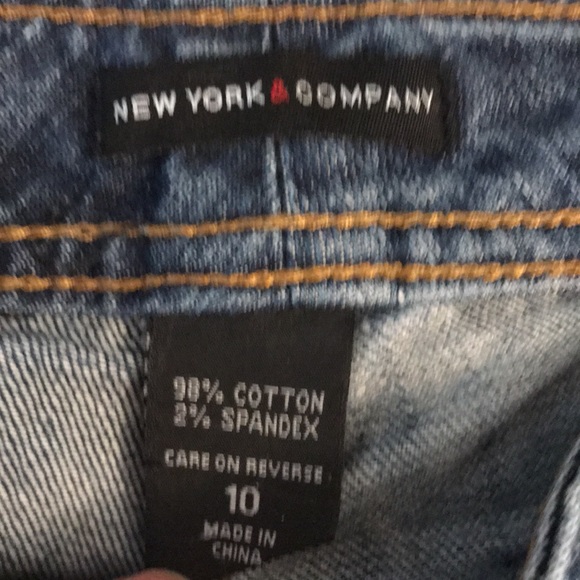 New York & Company Jeans capris SIZE 10 - Picture 7 of 8
